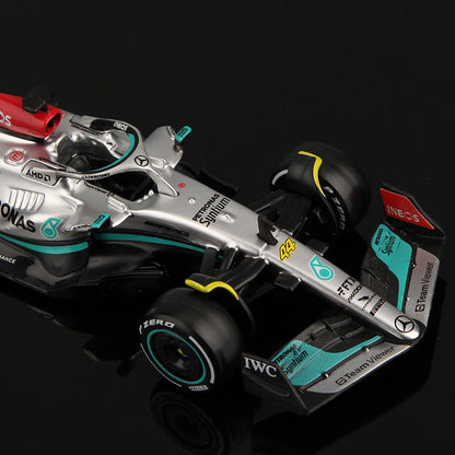 Miniatura Colecionável Mercedes-AMG W13 2022